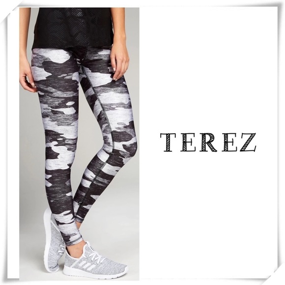 TEREZ Heathered Gray Camo Hi-Shine Leggings In Black/Gray - Picture 1 of 9